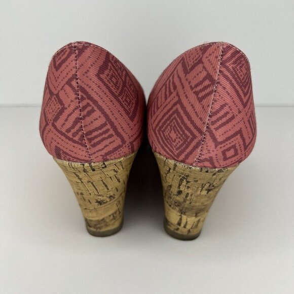 Life Stride Peep Toe Wedge Heels Women's Size 9 M Geo Pattern Shoes - Picture 4 of 9